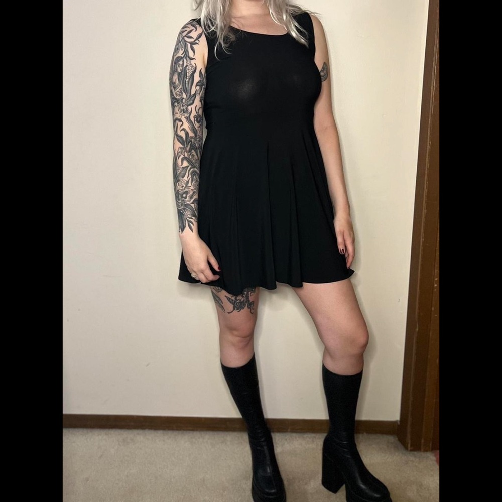 Elegant Black Mini Dress